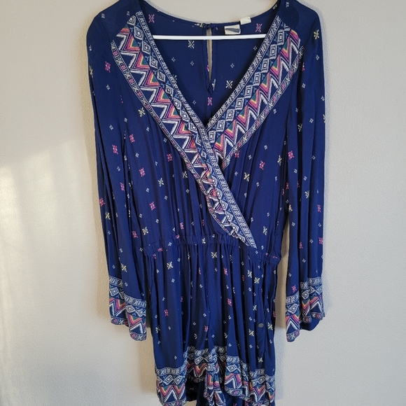 Romper - Picture 2 of 6